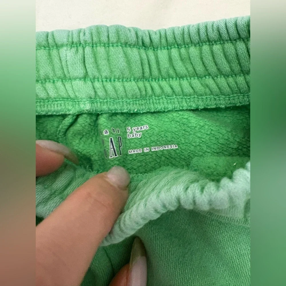 5 year old Green Hoodie and Sweatpants Set - Picture 3 of 8